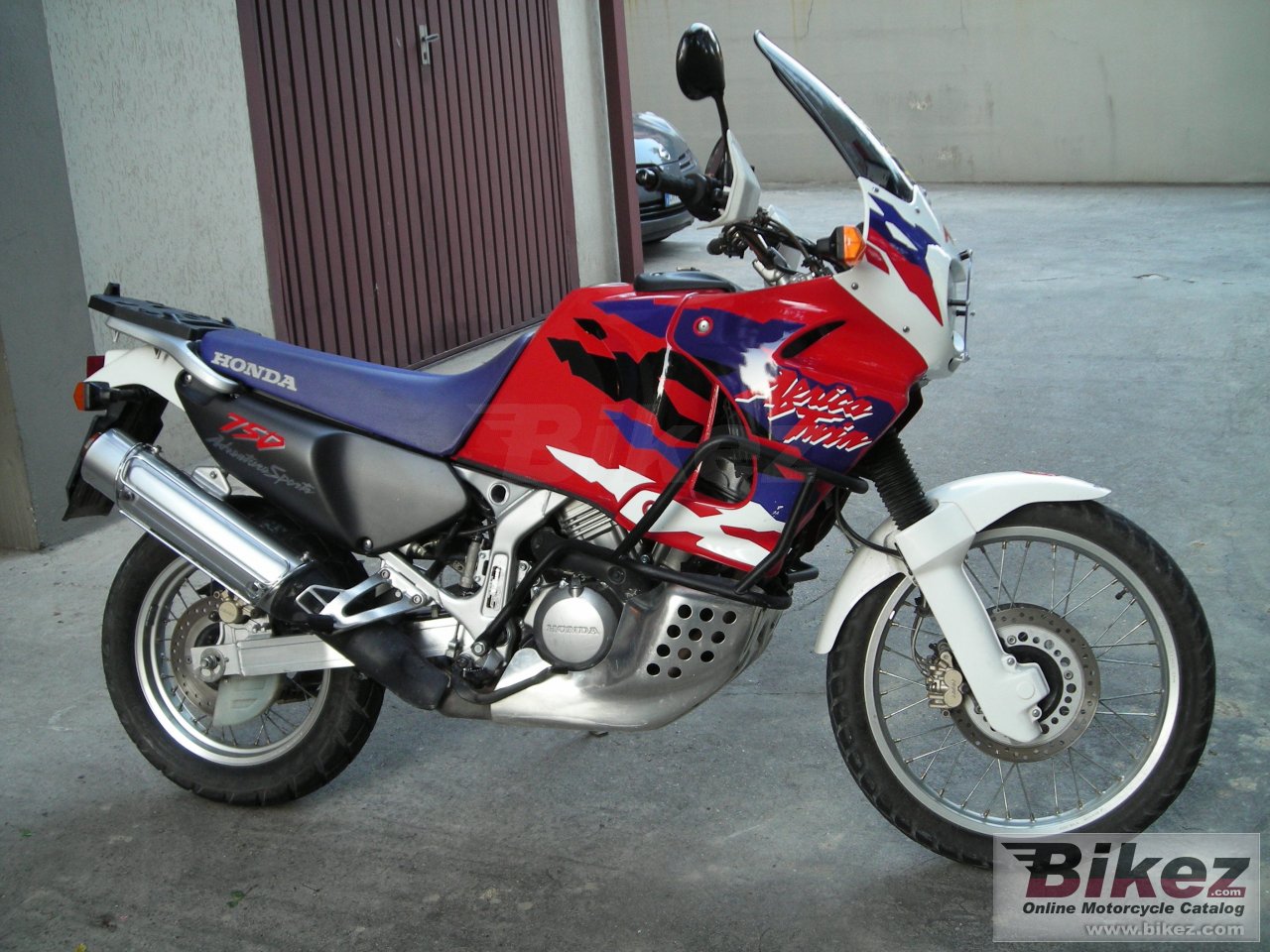 Big  xrv 750 africa twin picture and wallpaper from Bikez.com